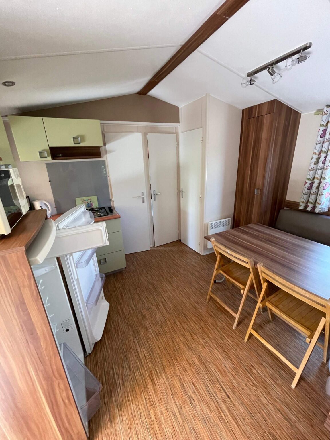 IRM Super Titania 3 Quartos – Image 4