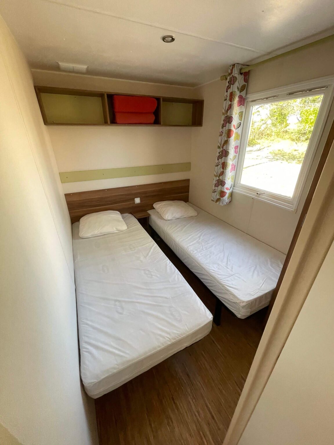 IRM Super Titania 3 Quartos – Image 2