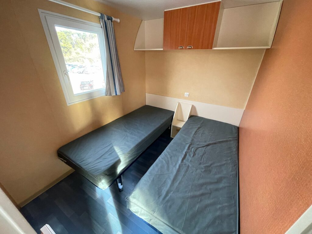 Louisane Flores 2 quartos – Image 6