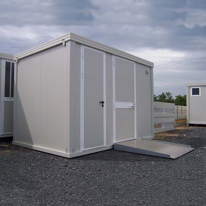 Bloco sanitário PMR novo com WC PMR, lavatório PMR, WC padrão e lavatório – Image 8